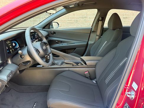 New 2026 Hyundai Elantra Sport FWD image 11
