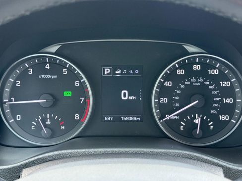 Used 2018 Hyundai Elantra Value Edition w/ Cargo Package FWD image 32