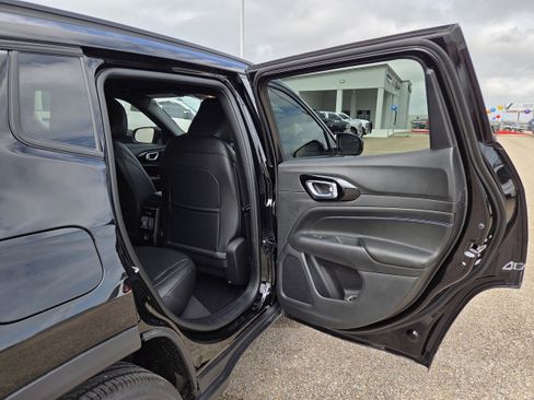 New 2026 Jeep Compass Latitude image 16