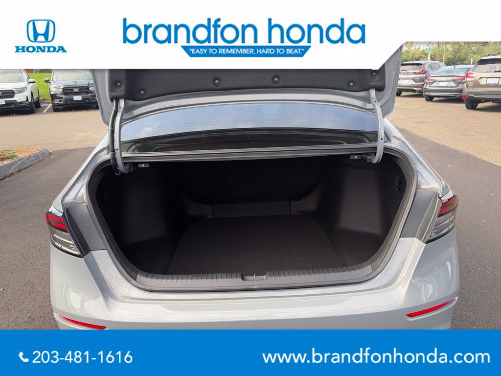 Used 2025 Honda Accord Sport image 29