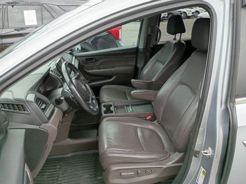 Used 2018 Honda Odyssey EX-L image 5