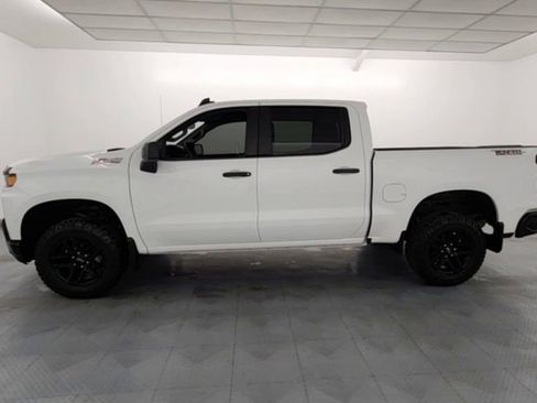 Used 2022 Chevrolet Silverado 1500 Custom Trail Boss w/ LPO, Dark Essentials Package image 4