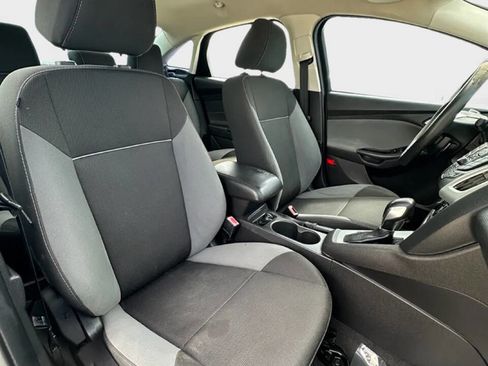 Used 2013 Ford Focus SE image 14