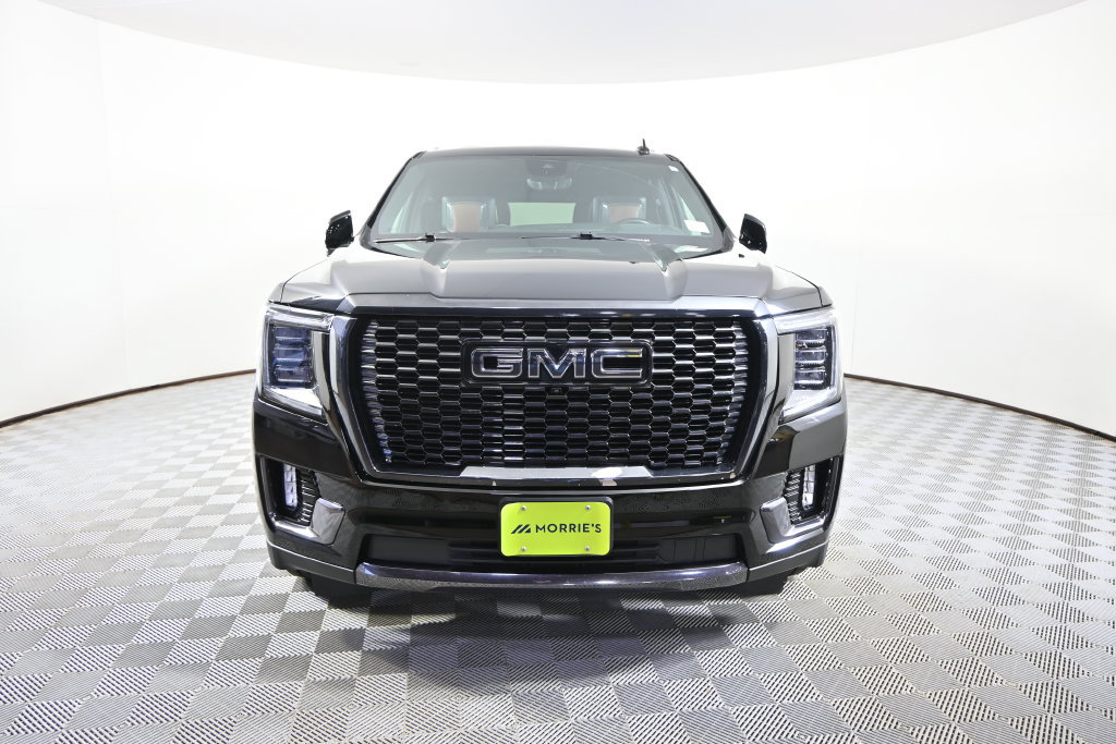 Used 2024 GMC Yukon Denali Ultimate AWD/4WD image 10