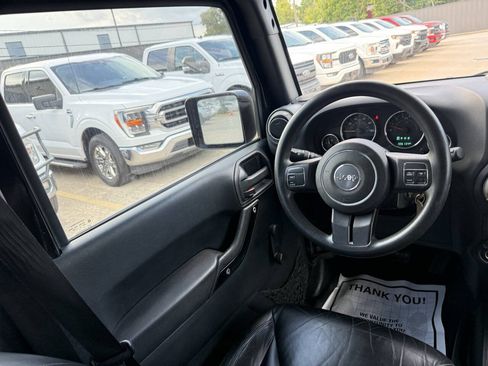 Used 2016 Jeep Wrangler Unlimited Sport AWD/4WD image 19