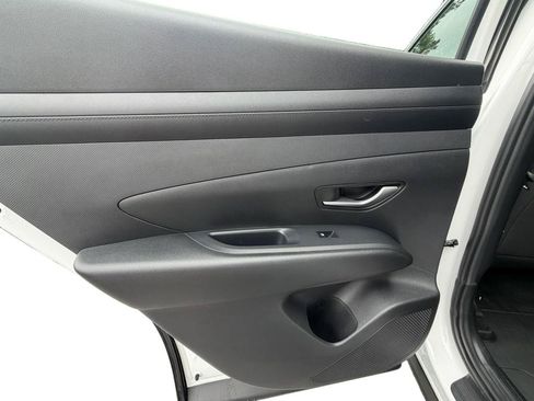 Used 2026 Hyundai Tucson SEL FWD image 8