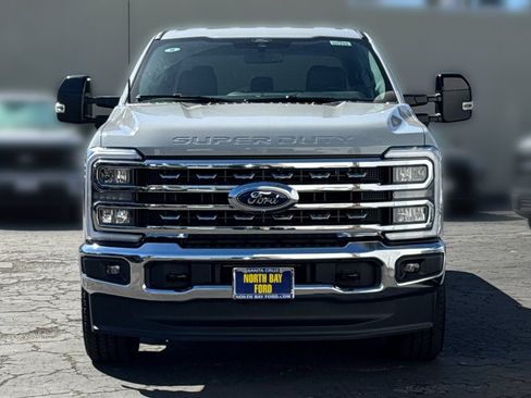 New 2026 Ford F250 Lariat w/ FX4 Off-Road Package AWD/4WD image 9