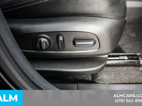 Used 2023 Chevrolet Equinox Premier FWD image 44