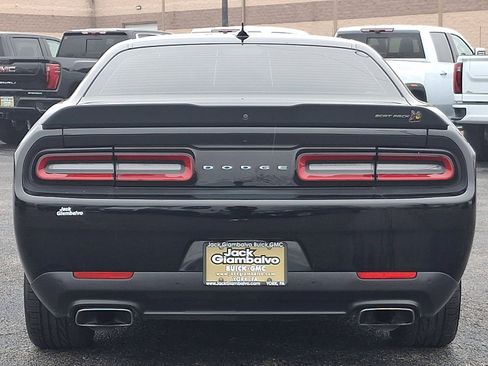 Used 2020 Dodge Challenger R/T Scat Pack w/ Scat Pack Stripe image 6