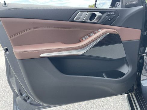 Used 2019 BMW X7 xDrive50i w/ Premium Package AWD/4WD image 27