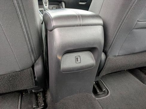 Used 2023 Nissan Sentra SV image 18