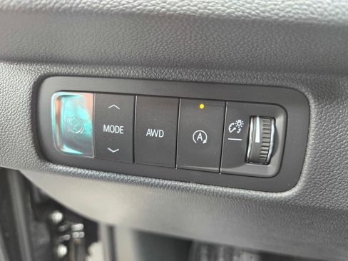 New 2026 Chevrolet Traverse Z71 w/ Enhanced Driving Package AWD/4WD image 19