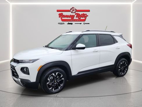 Used 2023 Chevrolet TrailBlazer LT image 1