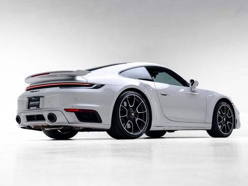 Used 2022 Porsche 911 Turbo S image 32