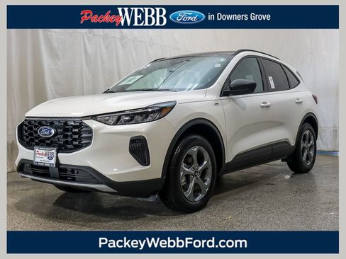 Used 2025 Ford Escape ST-Line w/ Tech Pack #1 AWD/4WD image 1