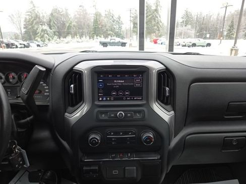 Used 2020 Chevrolet Silverado 1500 Custom w/ Custom Value Package image 49