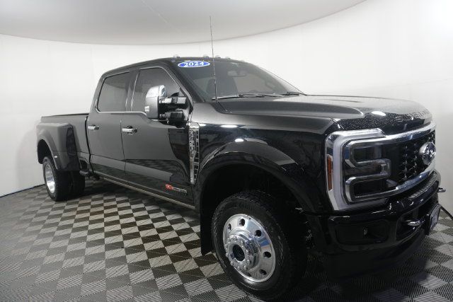 Used 2024 Ford F450 Platinum w/ FX4 Off-Road Package AWD/4WD image 1