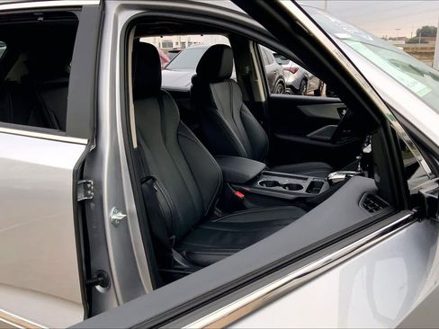 Used 2026 Acura MDX w/Technology Package image 9