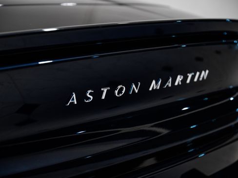 New 2026 Aston Martin Vanquish Convertible image 8