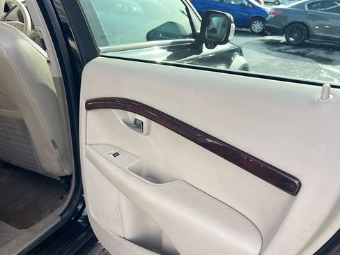 Used 2008 Volvo XC70 3.2 image 29