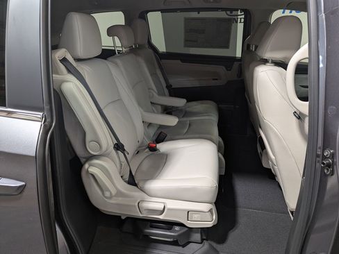 New 2026 Honda Odyssey EX-L image 14