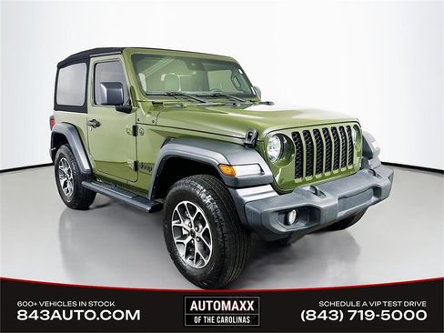 Used 2024 Jeep Wrangler Sport S image 1