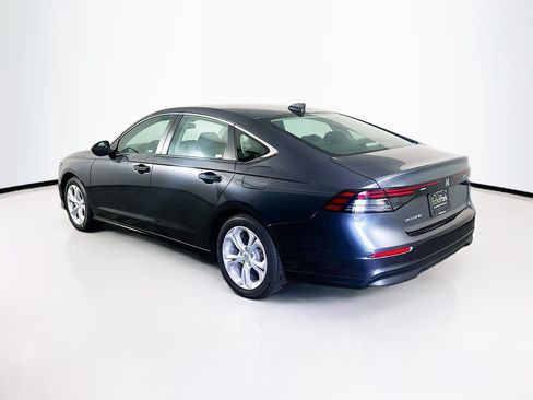 Used 2025 Honda Accord LX image 5