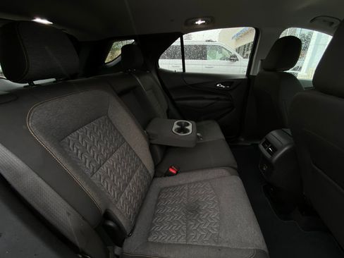 Used 2023 Chevrolet Equinox LT FWD image 13