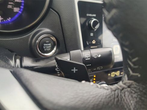 Used 2018 Subaru Outback 3.6R Limited image 18