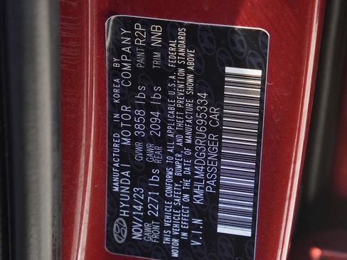Used 2024 Hyundai Elantra SEL FWD image 34