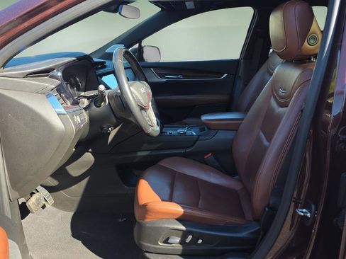 Certified 2023 Cadillac XT5 Premium Luxury image 10