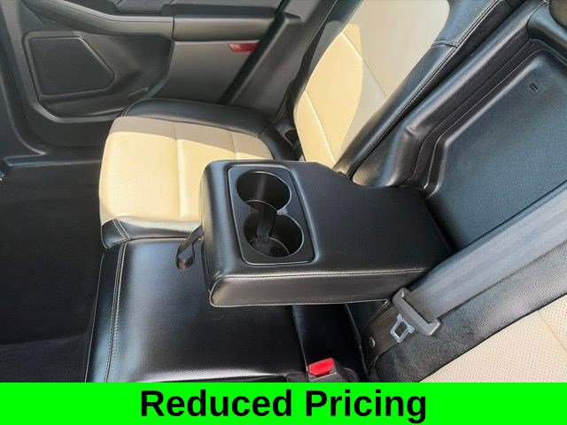 Used 2022 Ford Escape Titanium w/ Titanium Elite Package AWD/4WD image 39