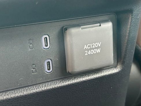 New 2026 Toyota 4Runner Limited AWD/4WD image 23