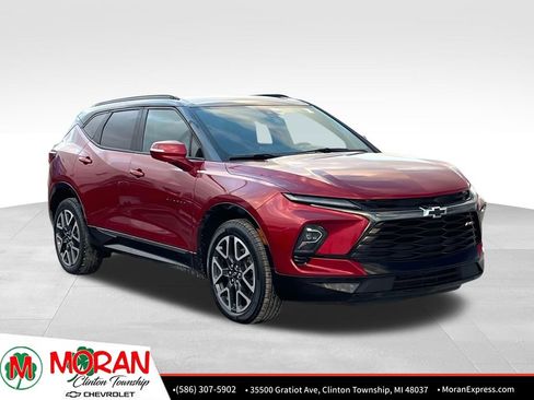 Certified 2023 Chevrolet Blazer RS w/ Enhanced Convenience Package image 9