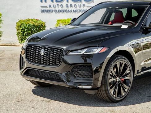 New 2026 Jaguar F-PACE R-Dynamic S image 2