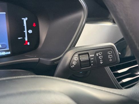 Used 2025 Ford Escape Active image 39