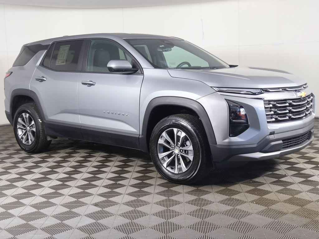 Used 2026 Chevrolet Equinox LT FWD image 47