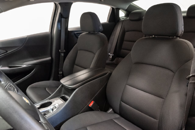 Used 2024 Chevrolet Malibu LT FWD image 11