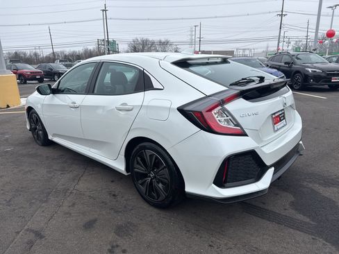 Used 2018 Honda Civic EX image 9