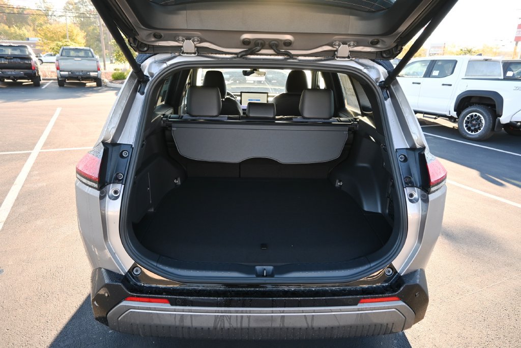 New 2026 Toyota RAV4 XSE w/ Weather Package AWD/4WD image 6