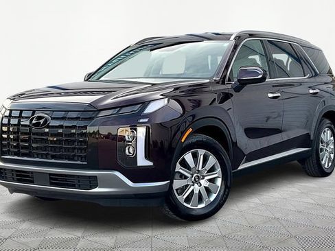 Certified 2024 Hyundai Palisade SEL FWD image 2