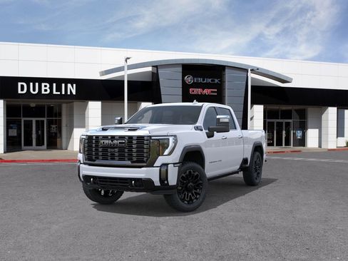 New 2026 GMC Sierra 2500 Denali Ultimate w/ LPO, Black Badging Package image 9