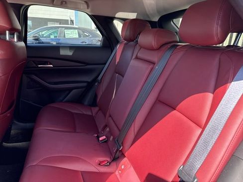 Used 2023 MAZDA CX-30 AWD 2.5 S w/ Preferred Package image 7