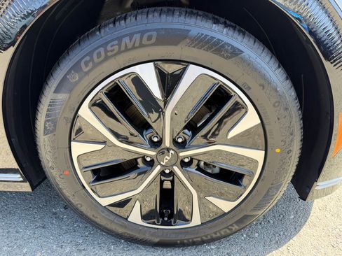 Used 2023 Kia EV6 Wind w/ Wind Technology Package RWD image 54