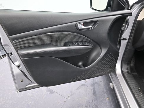 Used 2016 Dodge Dart SE w/ Convenience Group image 9