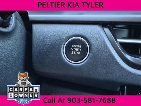 Certified 2025 Kia Seltos EX w/ EX Sunroof Package image 36