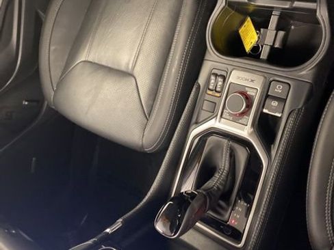 Used 2024 Subaru Forester Limited image 13