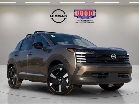 New 2026 Nissan Kicks SR w/ Cold Weather Package image 5