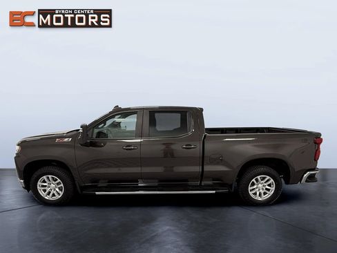 Used 2021 Chevrolet Silverado 1500 LT w/ Z71 Off-Road Package AWD/4WD image 3