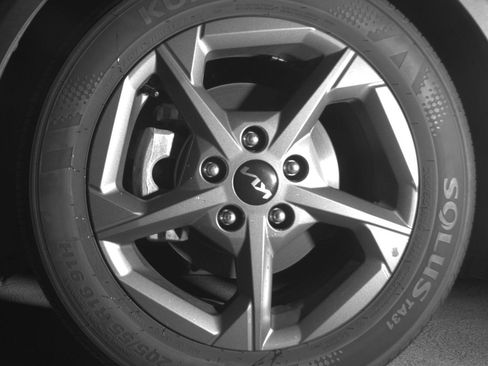 Used 2025 Kia K4 LXS image 12